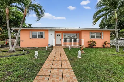 500 E 30th Street Hialeah FL 33013