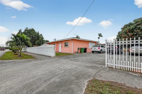 500 E 30th Street Hialeah FL 33013