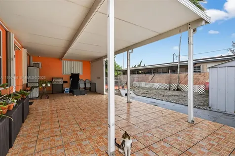 500 E 30th Street Hialeah FL 33013