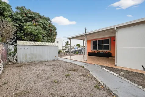 500 E 30th Street Hialeah FL 33013