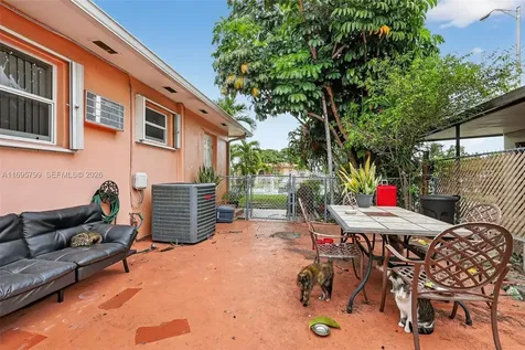 500 E 30th Street Hialeah FL 33013