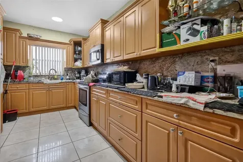500 E 30th Street Hialeah FL 33013