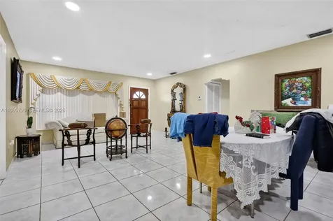 500 E 30th Street Hialeah FL 33013