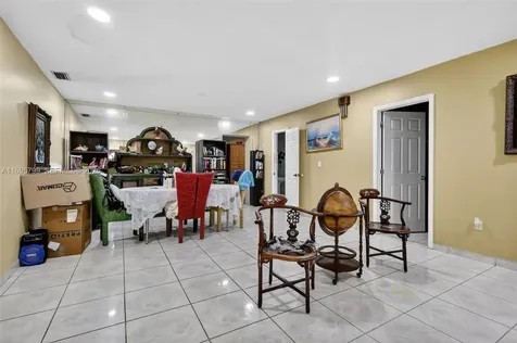 500 E 30th Street Hialeah FL 33013