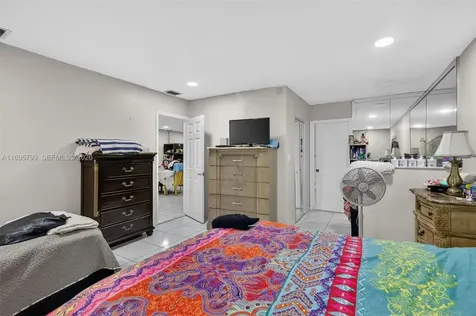 500 E 30th Street Hialeah FL 33013
