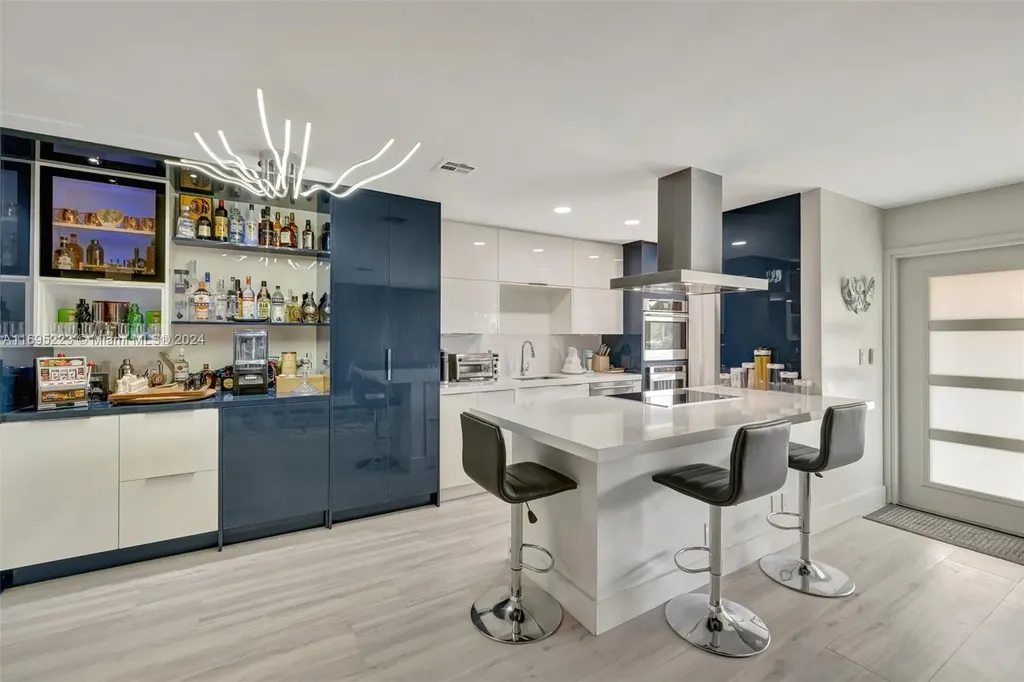 2866 NE 30th Street Fort Lauderdale FL 33306