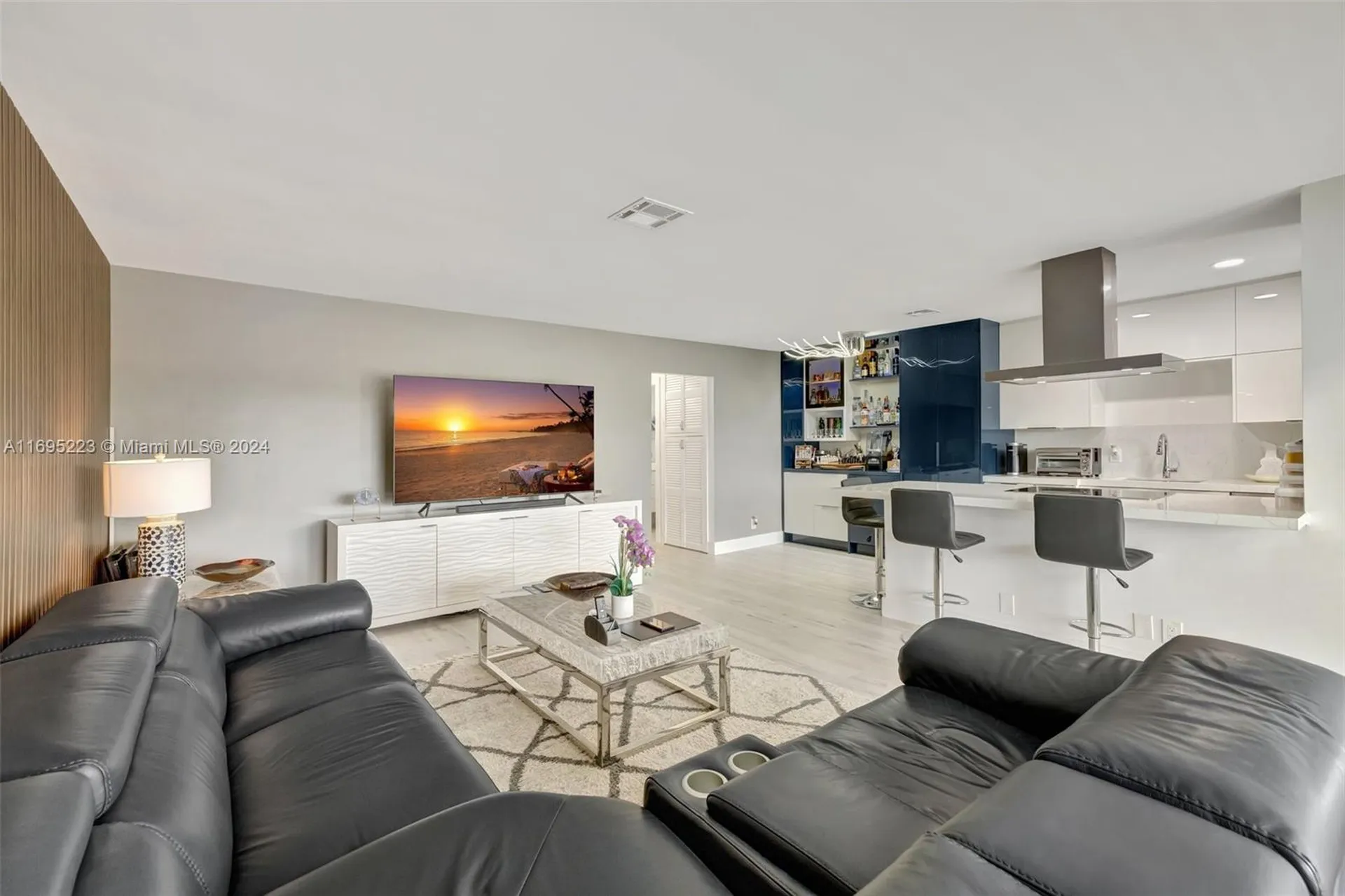 2866 NE 30th Street Fort Lauderdale FL 33306