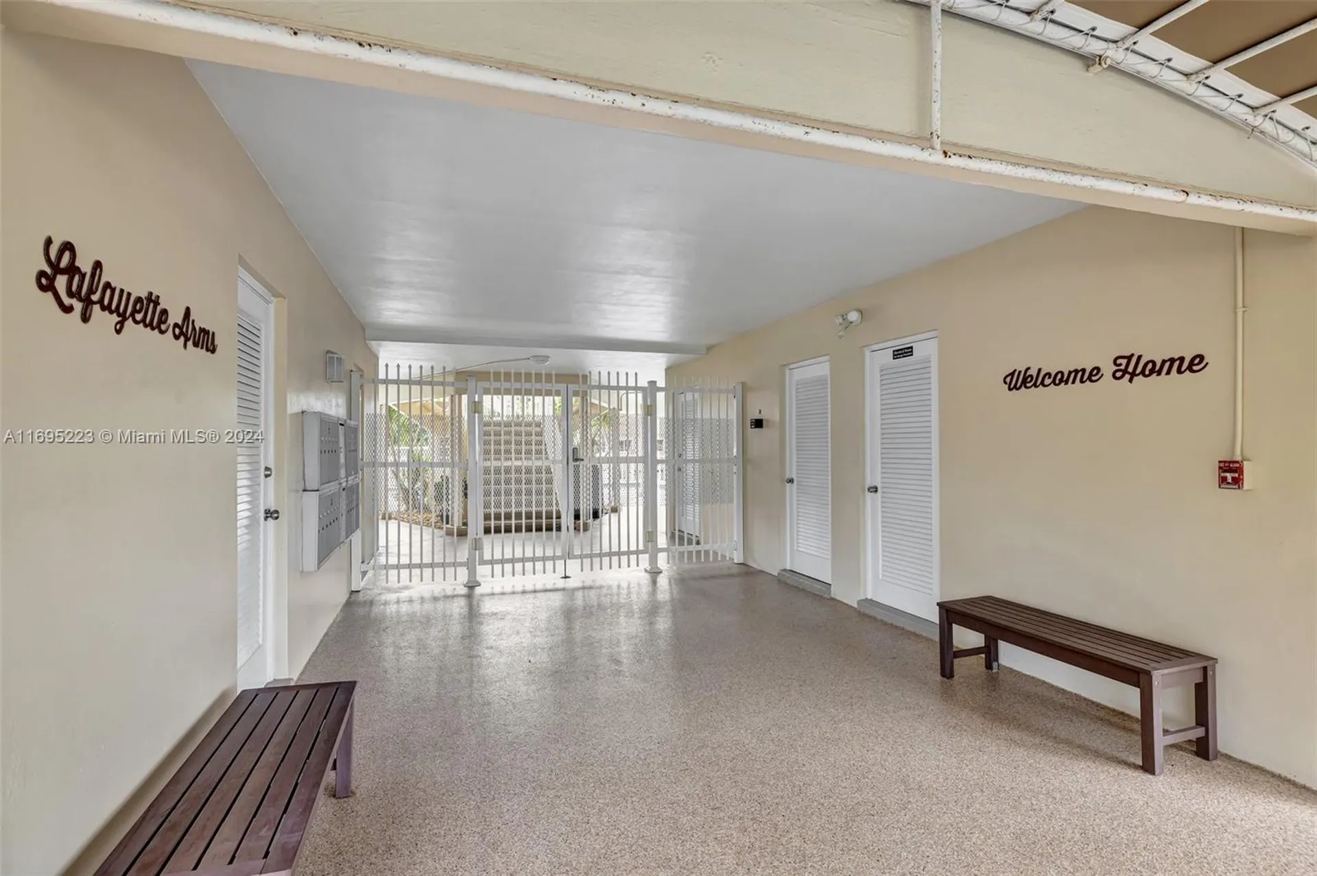 2866 NE 30th Street Fort Lauderdale FL 33306