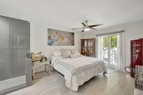 2866 NE 30th Street Fort Lauderdale FL 33306