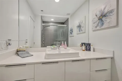 2866 NE 30th Street Fort Lauderdale FL 33306