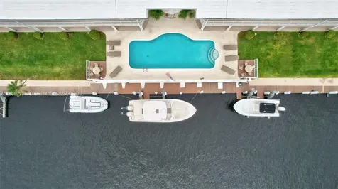 2866 NE 30th Street Fort Lauderdale FL 33306