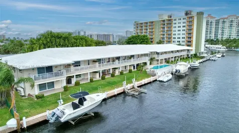 2866 NE 30th Street Fort Lauderdale FL 33306