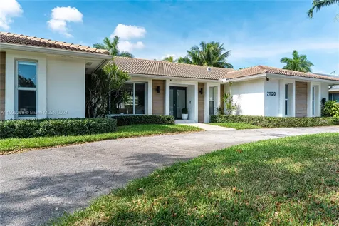 21120 NE 22nd Court Miami FL 33180