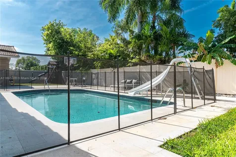 21120 NE 22nd Court Miami FL 33180