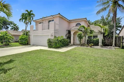 15970 SW 72nd Terrace Miami FL 33193