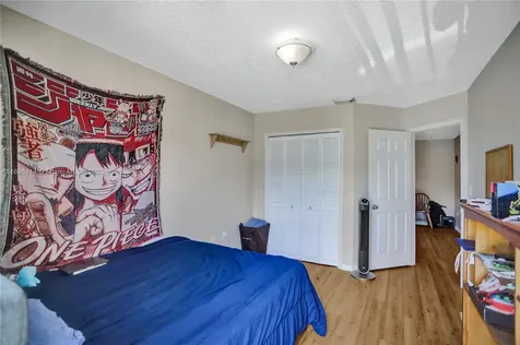 15970 SW 72nd Terrace Miami FL 33193