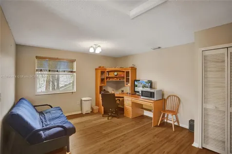 15970 SW 72nd Terrace Miami FL 33193