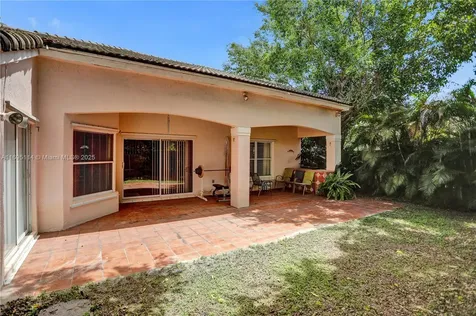 15970 SW 72nd Terrace Miami FL 33193