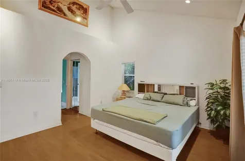 15970 SW 72nd Terrace Miami FL 33193