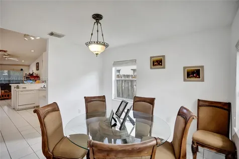 15970 SW 72nd Terrace Miami FL 33193