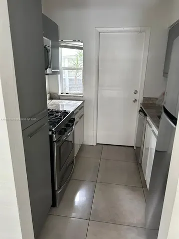 653 Michigan Avenue Miami Beach FL 33139