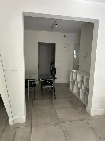 653 Michigan Avenue Miami Beach FL 33139