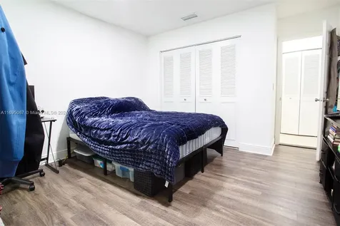 892 NW 83rd Drive Coral Springs FL 33071