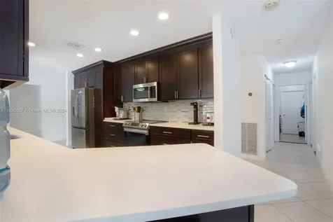 892 NW 83rd Drive Coral Springs FL 33071