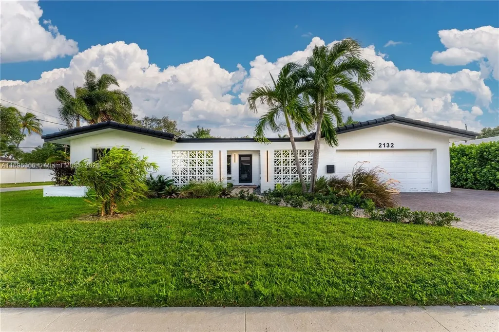 2132 NE 63rd Street Fort Lauderdale FL 33308