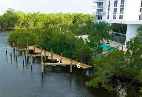 16385 Biscayne Boulevard North Miami Beach FL 33160