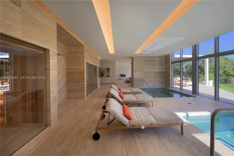 16385 Biscayne Boulevard North Miami Beach FL 33160