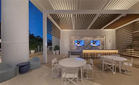 16385 Biscayne Boulevard North Miami Beach FL 33160