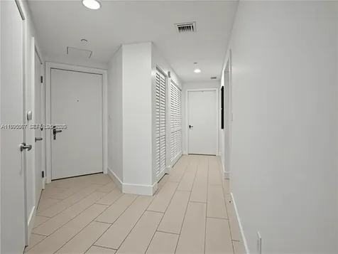 16385 Biscayne Boulevard North Miami Beach FL 33160