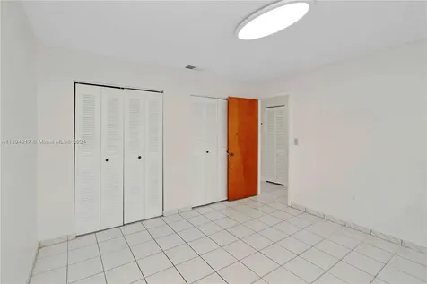 5715 SW 2nd Terrace Miami FL 33144