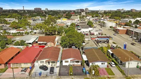 5715 SW 2nd Terrace Miami FL 33144