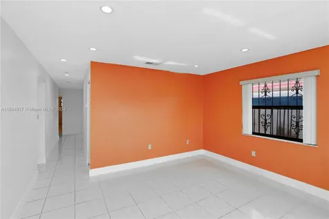 5715 SW 2nd Terrace Miami FL 33144
