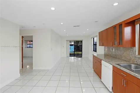 5715 SW 2nd Terrace Miami FL 33144