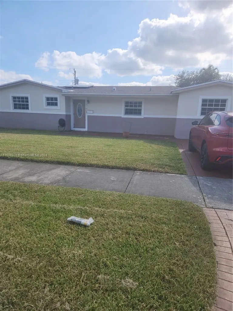 6760 SW 10th Court Pembroke Pines FL 33023
