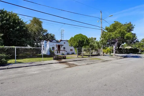 6440 NW 4th Avenue Miami FL 33150