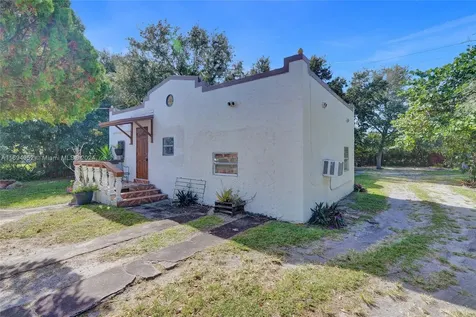 6440 NW 4th Avenue Miami FL 33150