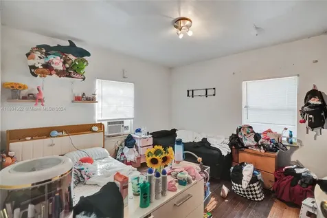 6440 NW 4th Avenue Miami FL 33150
