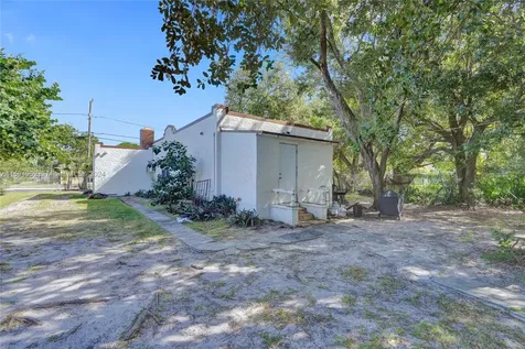 6440 NW 4th Avenue Miami FL 33150