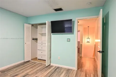1186 N University Drive Plantation FL 33322