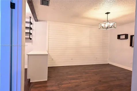 1186 N University Drive Plantation FL 33322