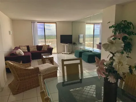 1500 S Ocean Drive Hollywood FL 33019