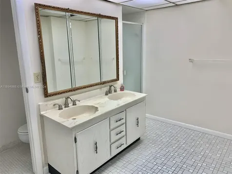 1500 S Ocean Drive Hollywood FL 33019