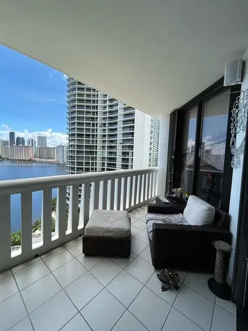 3000 Island Boulevard Aventura FL 33160