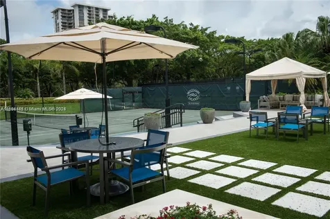 3000 Island Boulevard Aventura FL 33160