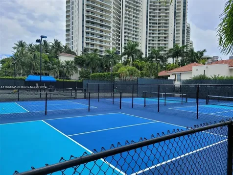 3000 Island Boulevard Aventura FL 33160