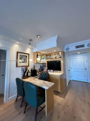 3000 Island Boulevard Aventura FL 33160